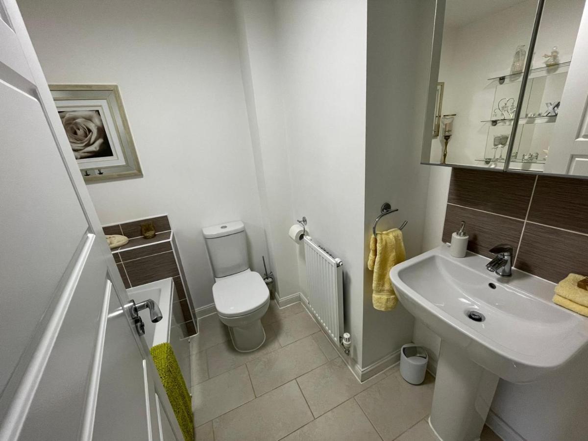 Comet Place Wellingborough Bagian luar foto