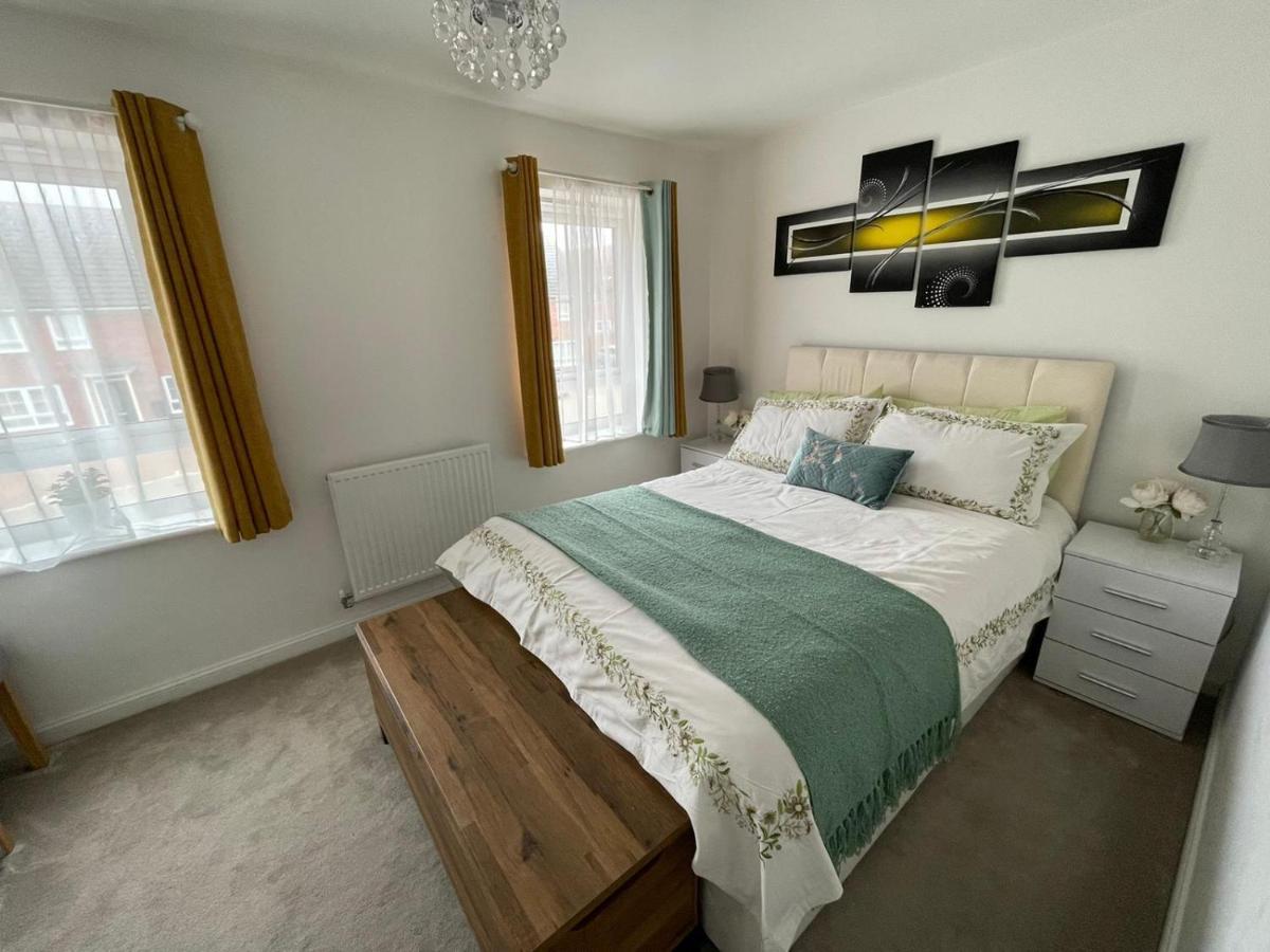 Comet Place Wellingborough Bagian luar foto