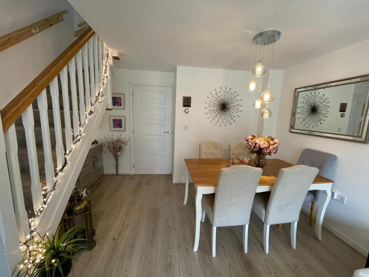 Comet Place Wellingborough Bagian luar foto